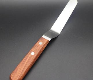 Cake Icing Knife Bend